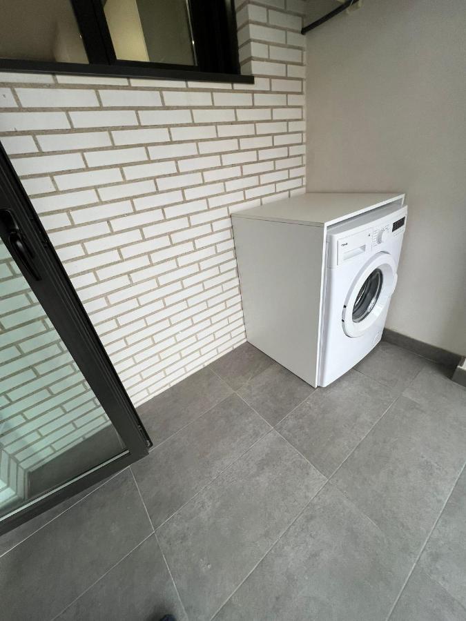 Mars Suites Porras Madrid Extérieur photo
