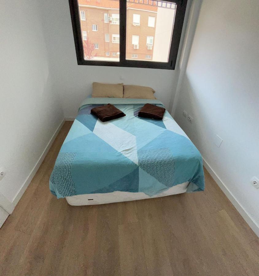 Mars Suites Porras Madrid Extérieur photo