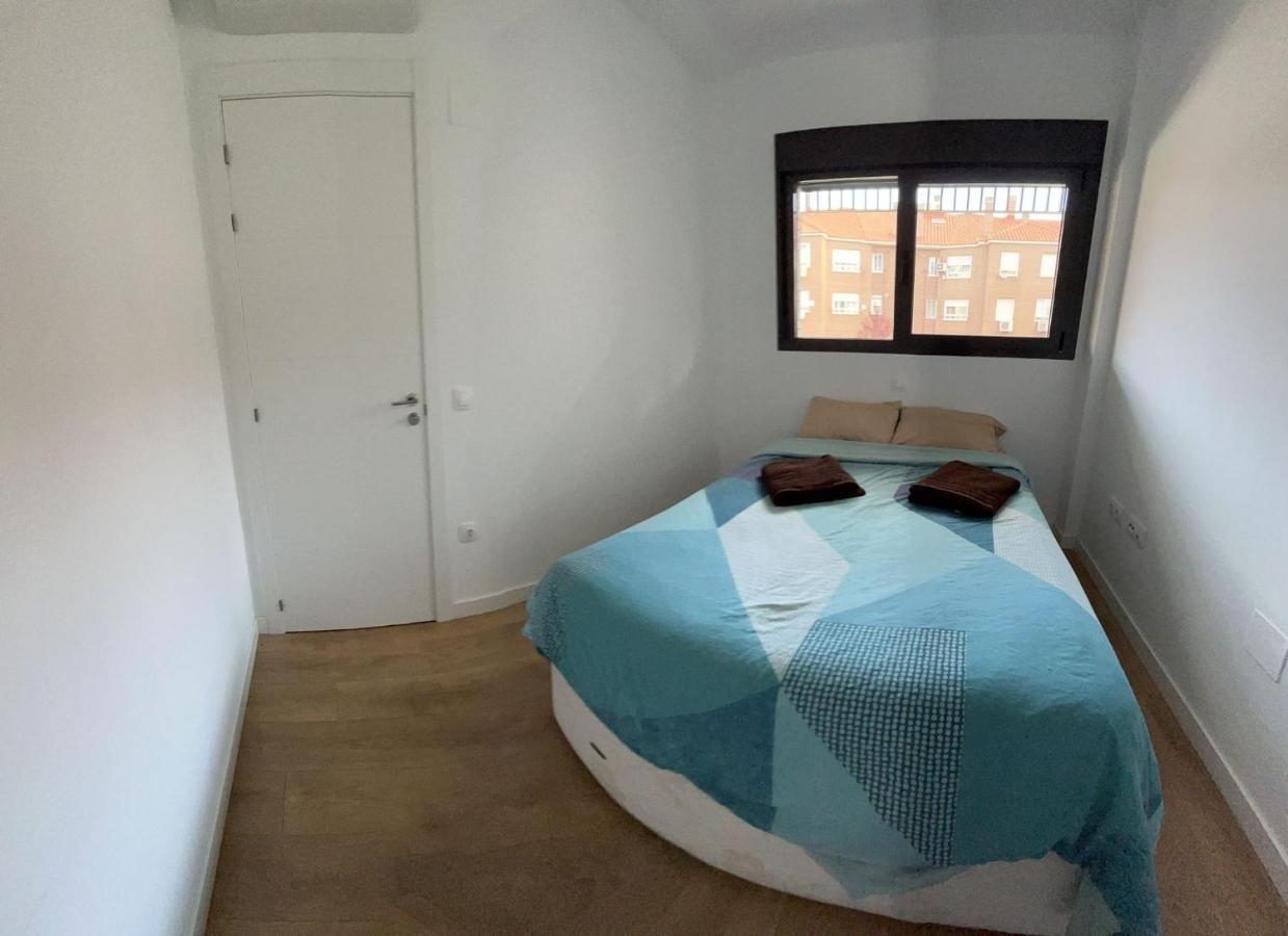 Mars Suites Porras Madrid Extérieur photo