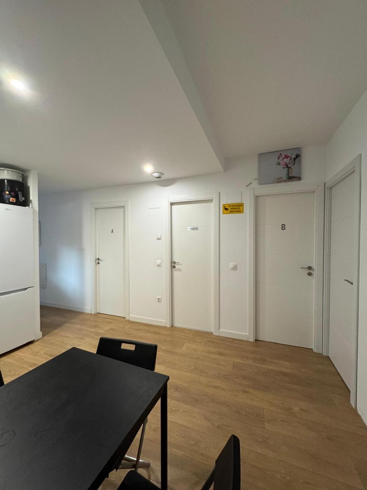 Mars Suites Porras Madrid Extérieur photo